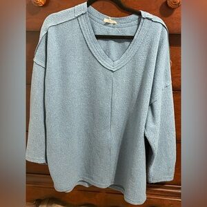 Soft easel tunic blue v neck sweater oversized L